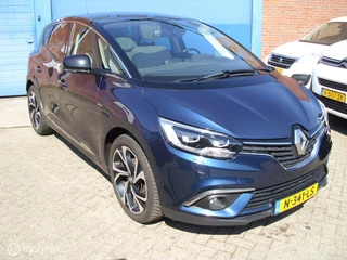 Renault Scénic - 139801261-0