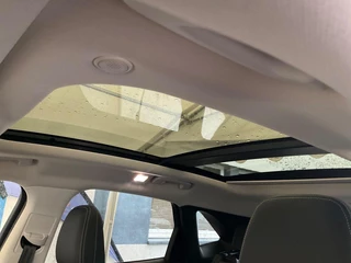 Ford Kuga Ford Kuga 2.5 PHEV Vignale 225pk | Panoramadak | Adaptive cruise control | Winter Pack | Elektrische achterklep | Head up Display - afbeelding nr 11