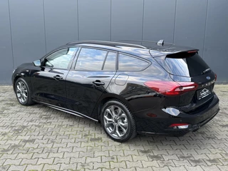 Ford Focus Ford Focus Wagon 1.0 EcoBoost Hybrid ST Line / FABRIEKSGARANTIE / CRUISE. / STOEL EN STUURVERW. / NAVI / DAB / - afbeelding nr 3