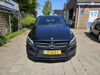 Mercedes-Benz B-Klasse Mercedes B-klasse 180 AMG-Line Night Edit Plus NIEUWST / NAP - afbeelding nr 9