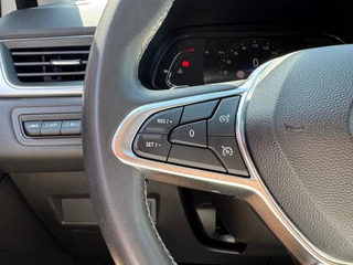 Renault Captur Renault Captur 1.3 TCE MHEV AUT. 158PK LED HALF-LEER NAVI CAMERA CARPLAY AIRCO LMV PDC - afbeelding nr 11