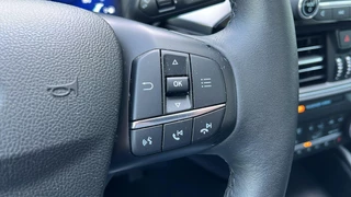 Ford Kuga Ford Kuga 2.5 PHEV Titanium | Panoramadak | Adaptive cruise control | Winter Pack | Dodehoeksensoren | Camera | Navigatie - afbeelding nr 17