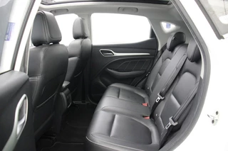 MG ZS MG ZS Luxury 45 kWh - Carplay, Panorama, Camera, Stoelverw. SOH 86% - afbeelding nr 13