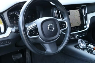 Volvo V60 Volvo V60 2.0 T6 Recharge AWD Inscription Panodak Headup Display 360View Adaptiv Cruise Leder Sportzetels Harman/Kardon Audio Laneassist 134000km BJ2021 - afbeelding nr 37