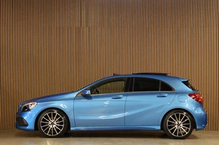 Mercedes-Benz A-Klasse Mercedes-Benz A-Klasse 180 AMG | Panoramadak | CarPlay | Camera | Dodehoekdetectie | Stoelverwarming | PDC V+A | Alcantara/Lederen bekleding | LED Koplampen | Command Online | Dealer onderhouden | Nieuwe APK - afbeelding nr 5