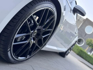 Audi TT Audi TT Roadster 2.0 TFSI Quattro S-Line B&O Virtual Stoelverwarming - afbeelding nr 38