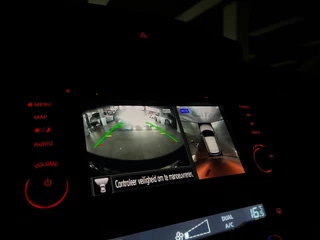 Nissan QASHQAI Nissan Qashqai 1.3 DIG-T N-Connect Pano | 360cam | Carplay - afbeelding nr 19