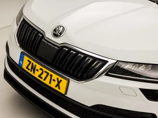 Škoda Karoq Automaat (APPLE CARPLAY, GROOT NAVI, CAMERA, LEDER/ALCANTARA, STOELVERWARMING, SPORTSTOELEN, ADAPTIVE CRUISE, GETINT GLAS, PARKEERSENSOREN, LED KOPLAMPEN, NIEUWE APK, NIEUWSTAAT) - afbeelding nr 32