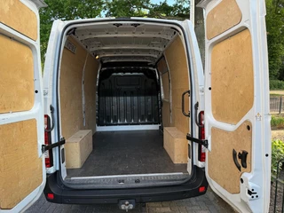 Renault Master Renault Master T35 2.3 dCi 135 L2H2 Work Edition Airco/Camera/Parkeersensoren - afbeelding nr 28