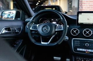 Mercedes-Benz GLA Mercedes GLA-klasse 200 AMG Pano / Camera / Peak edition - afbeelding nr 11