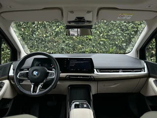 BMW 2 Serie BMW 2-serie Active Tourer 223i, NIEUW MODEL, NL AUTO, NAP, PANO, LEDER, NAVI, CRUISE, ECC-AIRCO, LED, CAMERA, ELEKTRISCHE KOFFERKLEP, LICHTMETAAL 18 - afbeelding nr 6