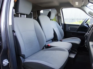 Dodge Ram 1500 Dodge Ram 1500 4X4 5.7 V8 4x4 aut.  / 6 Zitter / Nette auto - afbeelding nr 21