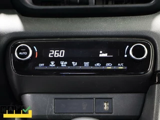 Toyota Yaris Toyota Yaris 1.5 Hybrid Comfort DAB|Camera|Navi|Carplay - afbeelding nr 4