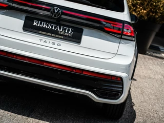 Volkswagen Taigo Volkswagen Taigo 1.5 TSI R-Line|PANO|ACC|18'|VIRTUAL|CARPLAY - afbeelding nr 35