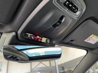 Volvo XC60 Volvo XC60 2.0 T6 Plug-in hybrid 340 pk AWD R-Design Trekhaak Panoramadak Camera Bliss Full Led Koplampen Harman Kardon Audio Stoel+ stuur + voorruitverwarming  1e Eigenaar Pine Grey Metallic - afbeelding nr 24
