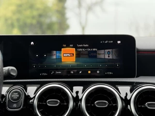 Mercedes-Benz A-Klasse Mercedes-Benz A-klasse 200 AMG | Navi | Camera | Apple Carplay | - afbeelding nr 24