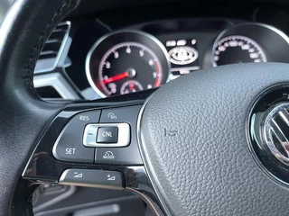 Volkswagen Touran Volkswagen Touran 1.4 TSI AUTOMAAT|NAVIGATIE|CAMERA|TREKHAAK|STOELVERWARMING|BLUETOOTH|MASSAGE STOEL - afbeelding nr 11