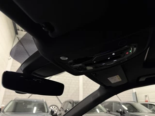Audi Q5 Audi Q5 55 TFSI e quattro Competition 367PK S-Line PANO/LUCHTVERING/TREKHAAK/360CAMERA/MASSAGE/KEYLESS/MATRIX/VIRTUAL/CARPLAY/SFEER/19