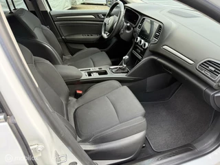 Renault Megane E-Tech Renault Megane Estate 1.6 E-Tech Plug-In Hybrid 160 - afbeelding nr 18