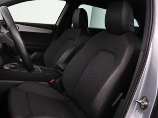 SEAT Leon SEAT Leon 1.4 TSI eHybrid PHEV FR | Carplay |  Sfeerverlichting | Navigatie | Full LED | Sportstoelen | Parkeerhulp | Climate control | Cruise control - afbeelding nr 5