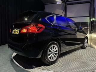 BMW 2 Serie BMW 2-serie Active Tourer 218i Executive - afbeelding nr 25