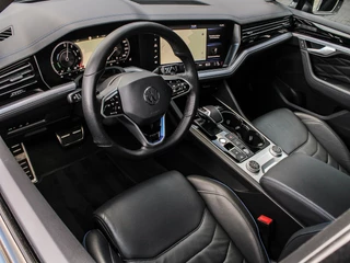 Volkswagen Touareg | BLACK STYLE | PANORAMADAK | LEDER | HEAD-UP | KEYLESS | MASSAGE | VENTILATIE | - afbeelding nr 7