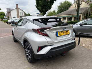 Toyota C-HR Toyota C-HR 1.8 HYBRID EXECUTIVE / LEDER / CAMERA / NAVI / TREKHAAK / 18'' LMV - afbeelding nr 4