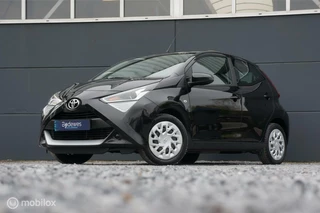 Toyota Aygo Toyota Aygo 1.0 VVT-i X-play Airco Apple/Android Camera Tof! - afbeelding nr 23
