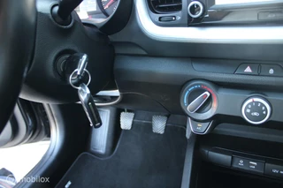 Kia Stonic Kia Stonic 1.0 T-GDi Comfortline PlusLine Navigator Trekhaak. - afbeelding nr 36