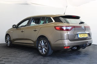 Renault Mégane Estate Renault Mégane Estate 1.5 dCi Série Signature Exclusiv |Massage|Stuurverwarming|Leder| - afbeelding nr 4