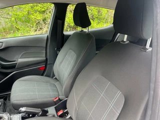Ford Fiesta Ford Fiesta 1.1 BLACK & WHITE EDITION 12M GARANTIE - afbeelding nr 17