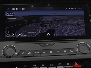 Peugeot 308 Peugeot 308 1.6 PHEV Active Pack Business | Stoelverwarming |  Trekhaak | Carplay | Half leder | Sportstoelen | Navigatie | Full LED - afbeelding nr 13