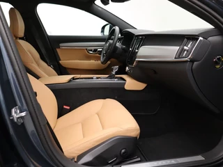 Volvo S90 Volvo S90 T4 AUT(8) MOMENTUM LEDER HEAD-UP DISPLAY VOLVO ON CALL KEYLESS - afbeelding nr 37