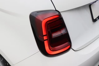 Fiat 500e Fiat 500e Icon 42 kWh Virtual Cockpit, Climate, Camera, Apple Carplay, Cruise, DAB, USB, 16'' - afbeelding nr 24