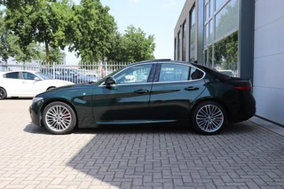 Alfa Romeo Giulia Alfa Romeo Giulia 2.0T TI/STOEL.STUUR.VERW/KEYLESS/ADAP.CRUISE/DODEHOEK - afbeelding nr 4