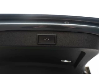Škoda Superb Skoda Superb Combi 1.4 TSI iV 218pk Laurin & Klement | Leder | Travel Assist | 360 Camera | Stoelventilatie - afbeelding nr 53
