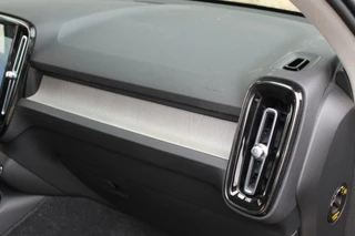 Volvo XC40 Volvo XC40 T4 Recharge Inscription | Leder | Electr. Stoelen | Parkeercamera | Stoelverwarming | Keyless - afbeelding nr 34