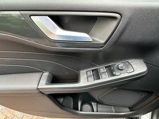 Ford Kuga Ford Kuga 2.5 PHEV ST-Line vol opties / El.Trekhaak - afbeelding nr 9