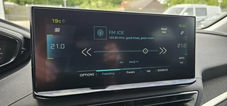 Peugeot 3008 Peugeot 3008 1.6 HYbrid 225 Allure Pack Business - afbeelding nr 18