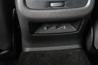 SEAT Leon SEAT Leon 1.5 TSI Style Ultimate Edition | Stoelverwarming |  Adaptive cruise | Camera | Carplay | Beats Audio | Full LED | Keyless | Virtual Cockpit - afbeelding nr 25