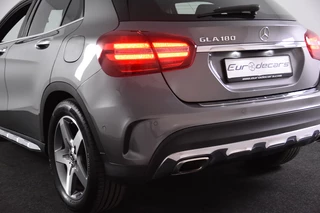 Mercedes-Benz GLA Mercedes-Benz GLA 180 AMG Line *Navigatie*Camera*2x AMG* - afbeelding nr 7