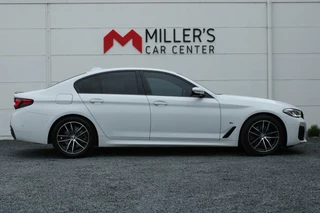 BMW 5 Serie BMW 5-serie 520i M-SPORT LASER MEMORY LEDER CAMERA SFEERVERLICHTING - afbeelding nr 7