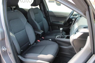 Renault Captur Renault Captur TCe 1.3i 16V 140 pk Mild Hybrid Zen met slechts 16.394 km - afbeelding nr 18