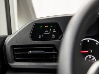 Volkswagen Caddy (5 PERSOONS, SCHERM, CRUISE, BLUETOOTH, SPORTSTOELEN, LM VELGEN, GETINT GLAS, NIEUWE APK, NIEUWSTAAT) - afbeelding nr 21
