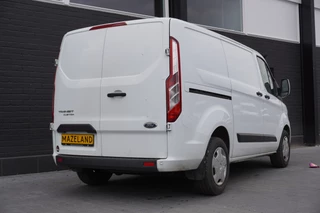 Ford Transit Custom Ford Transit Custom 2.0 TDCI 130PK EURO 6 - Airco - Navi - Cruise - € 16.950,- Excl. - afbeelding nr 2