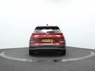 Hyundai Kona Hyundai Kona EV Fashion 64 kWh | Afneembare trekhaak | Navigatie | Camera - afbeelding nr 12
