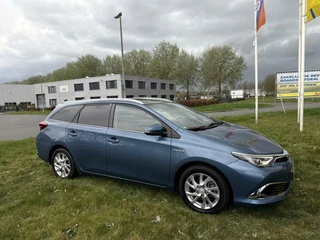Toyota Auris Toyota Auris 1.8 Hybrid Executive - NAVI/LED/PANO/CAMERA/NAP - afbeelding nr 8