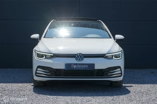 Volkswagen Golf Volkswagen Golf 1.5 eTSI DSG Style Apple/Android Panodak LED - afbeelding nr 2