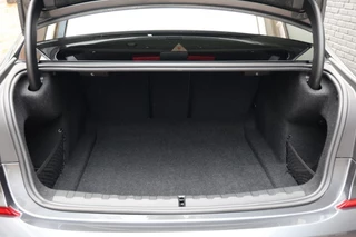 BMW 3 Serie BMW 3 Serie 318i M-Sport Automaat NAP/Schuifdak/19inch/Cam/Sfeerverl - afbeelding nr 72