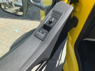 Volkswagen Transporter Volkswagen Transporter 2.0 TDI HIAB kraan Kastinrichting Trekhaak Laadkraan Airco Cruise Comfortline DC L2H1 Lang - afbeelding nr 11